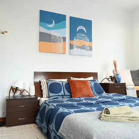 Апартамент Slaveykov Sqr Urbanlux Topcentre 2bdr Free Parking *